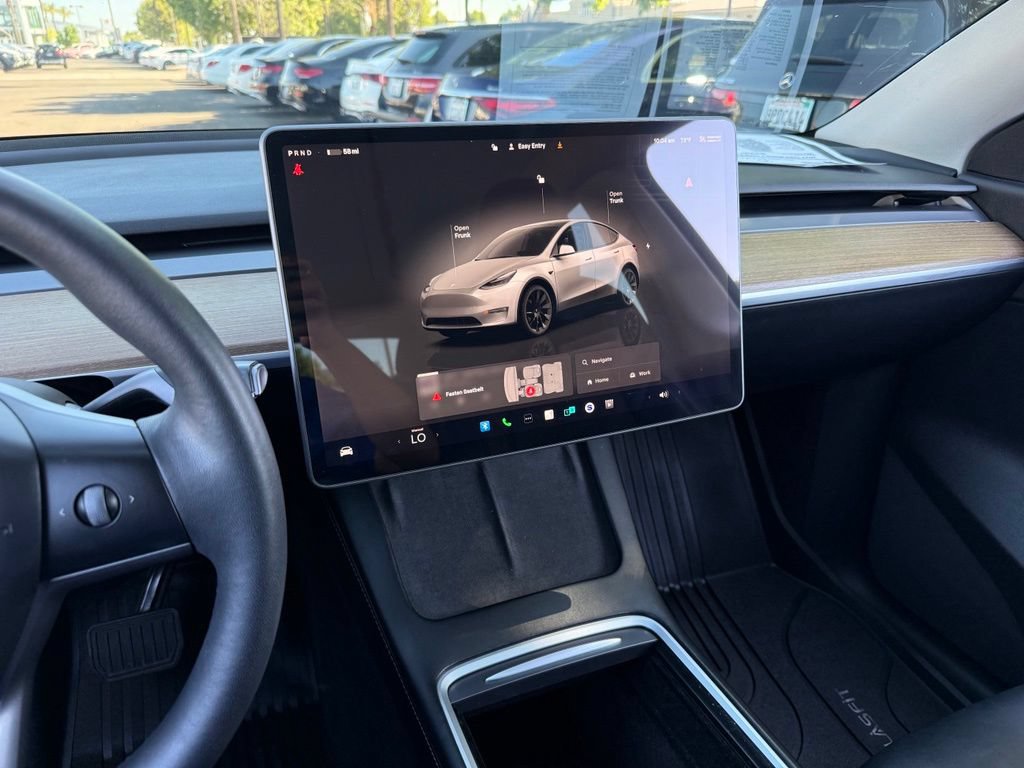 Used 2022 Tesla Model Y Long Range AWD/4WD image 21