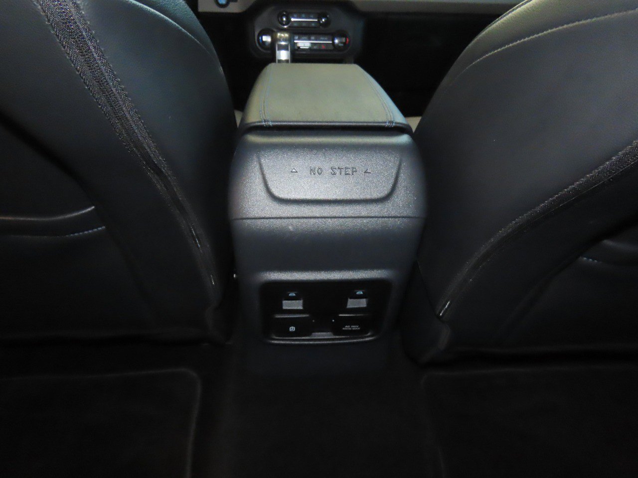 Used 2024 Ford Bronco Wildtrak AWD/4WD image 16