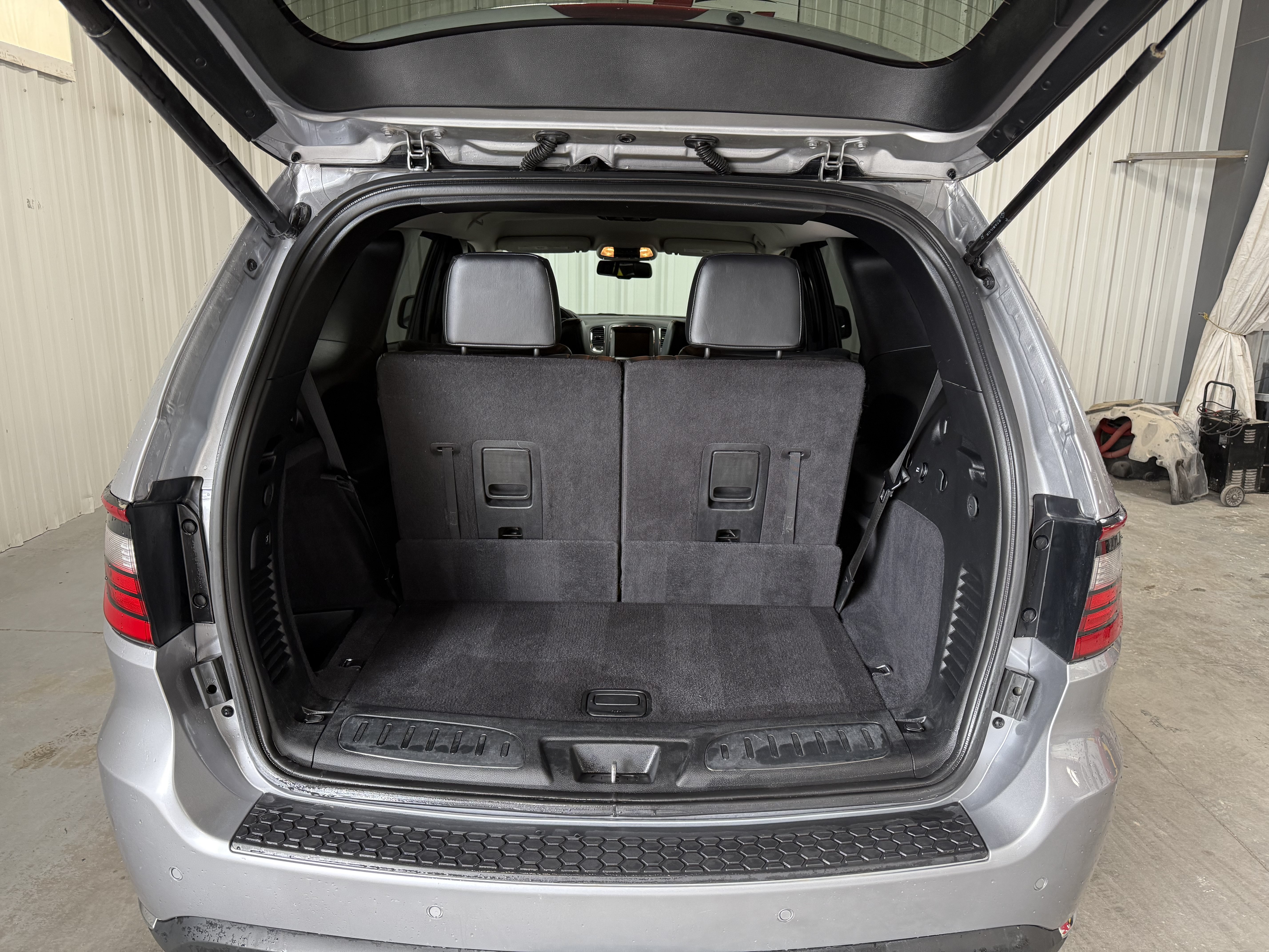Used 2015 Dodge Durango Limited w/ Nav & Power Liftgate Group AWD/4WD image 5