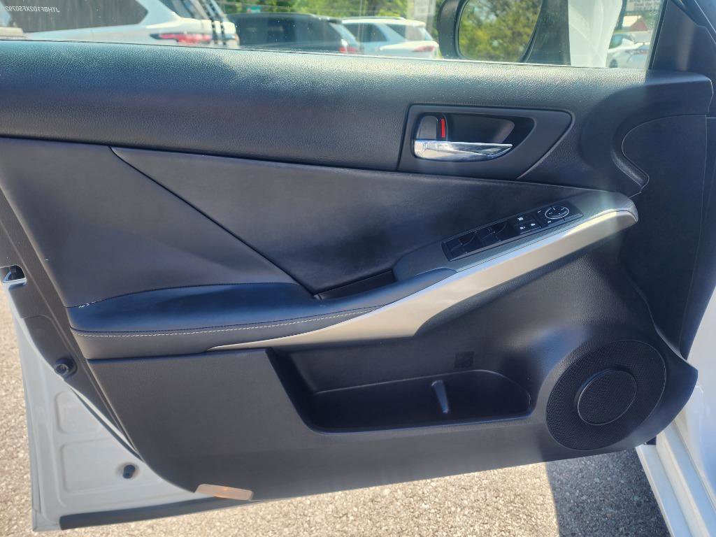 Used 2015 Lexus IS 250 w/ F-Sport Package RWD image 15