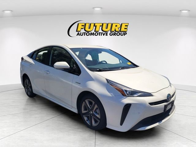 Used 2019 Toyota Prius XLE FWD image 1