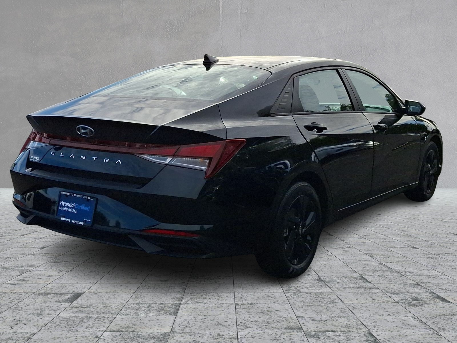 Certified 2023 Hyundai Elantra SEL FWD image 4