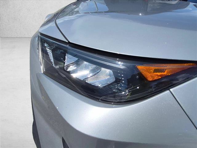 Used 2022 Toyota RAV4 LE FWD image 6