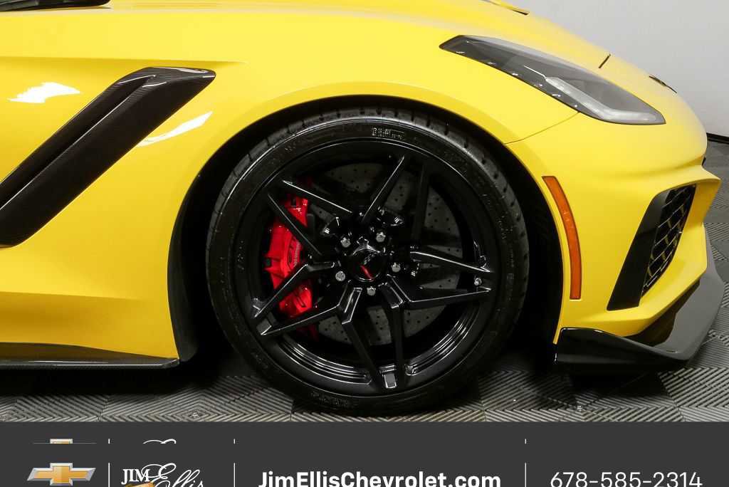 Certified 2019 Chevrolet Corvette ZR1 RWD image 35