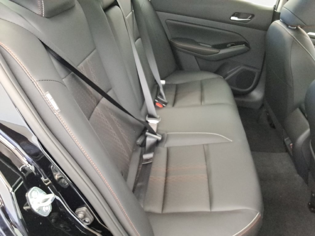 Used 2025 Nissan Altima 2.5 SR w/ SR Premium Package FWD image 15