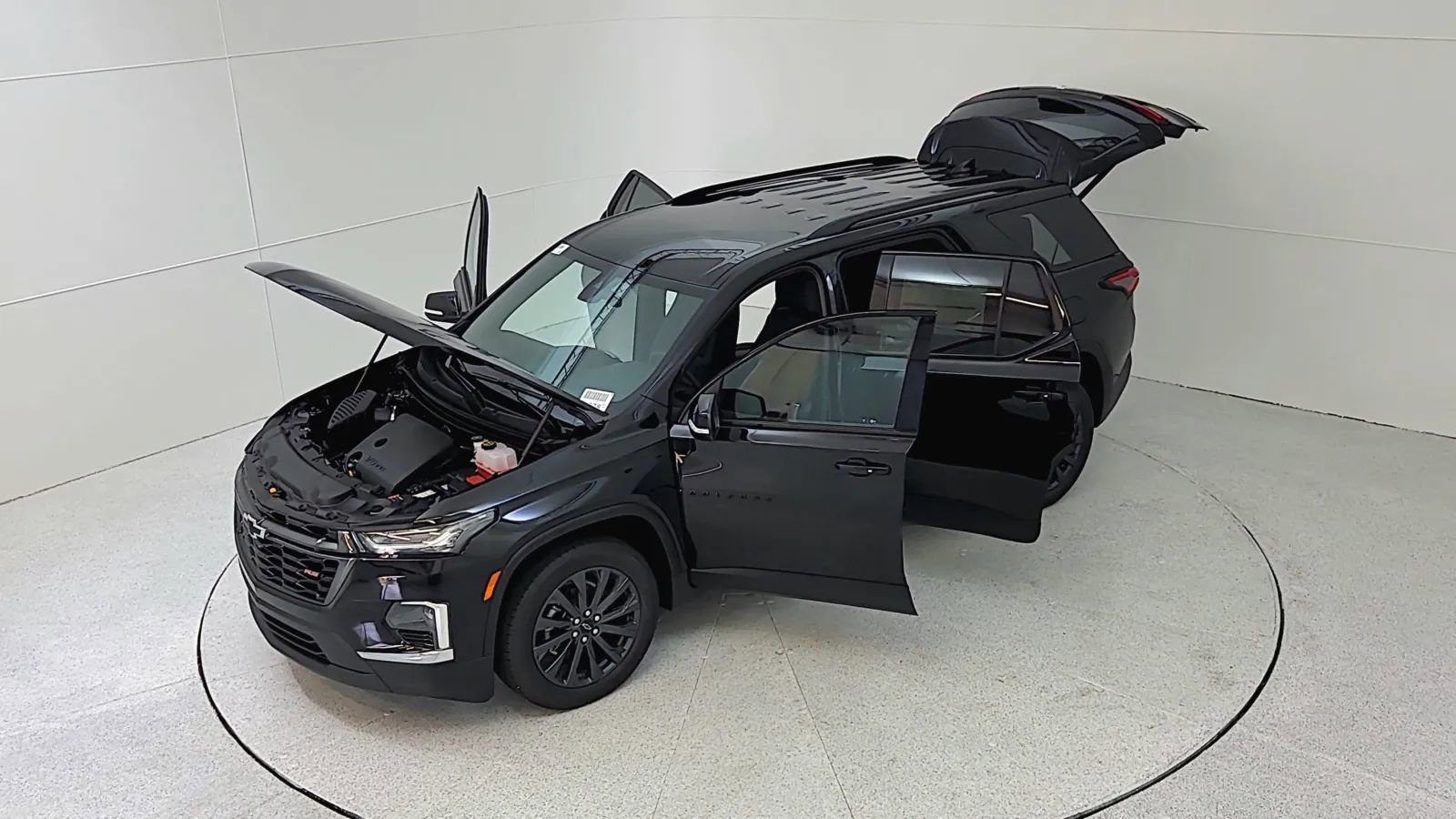 Used 2023 Chevrolet Traverse RS image 49