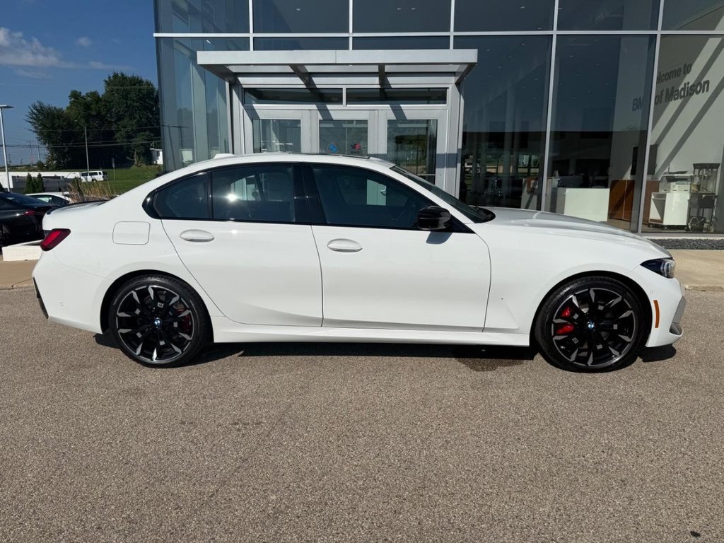 New 2026 BMW 330i xDrive Sedan w/ M Sport Package AWD/4WD image 2