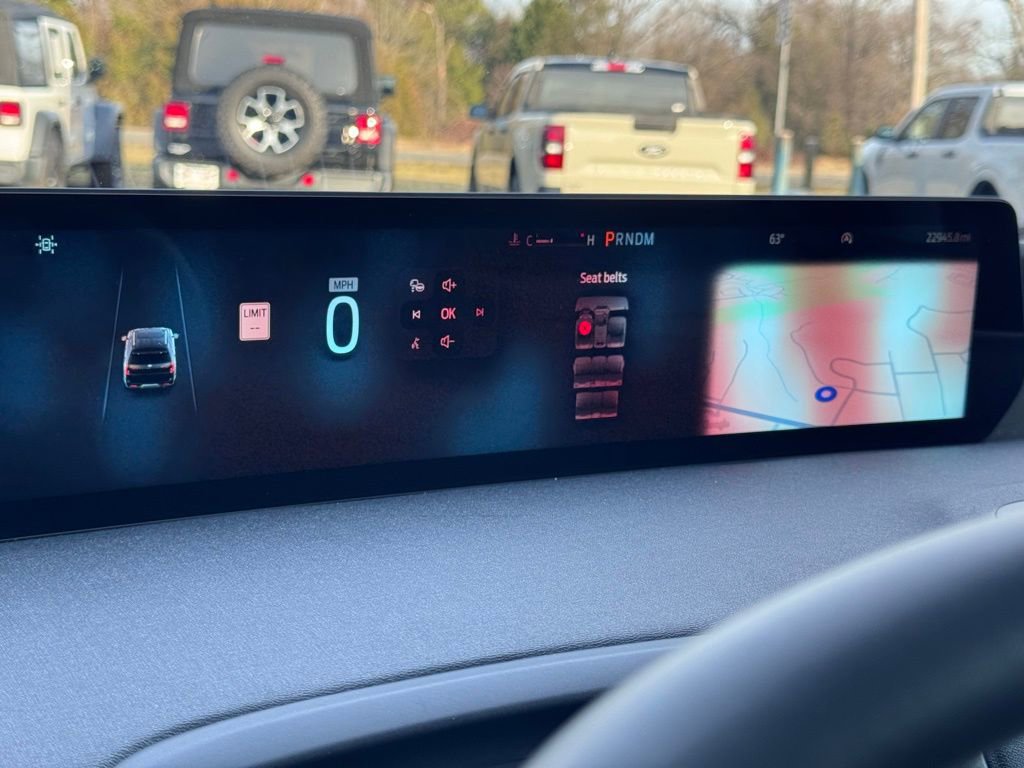 Used 2025 Ford Expedition Max Active image 13