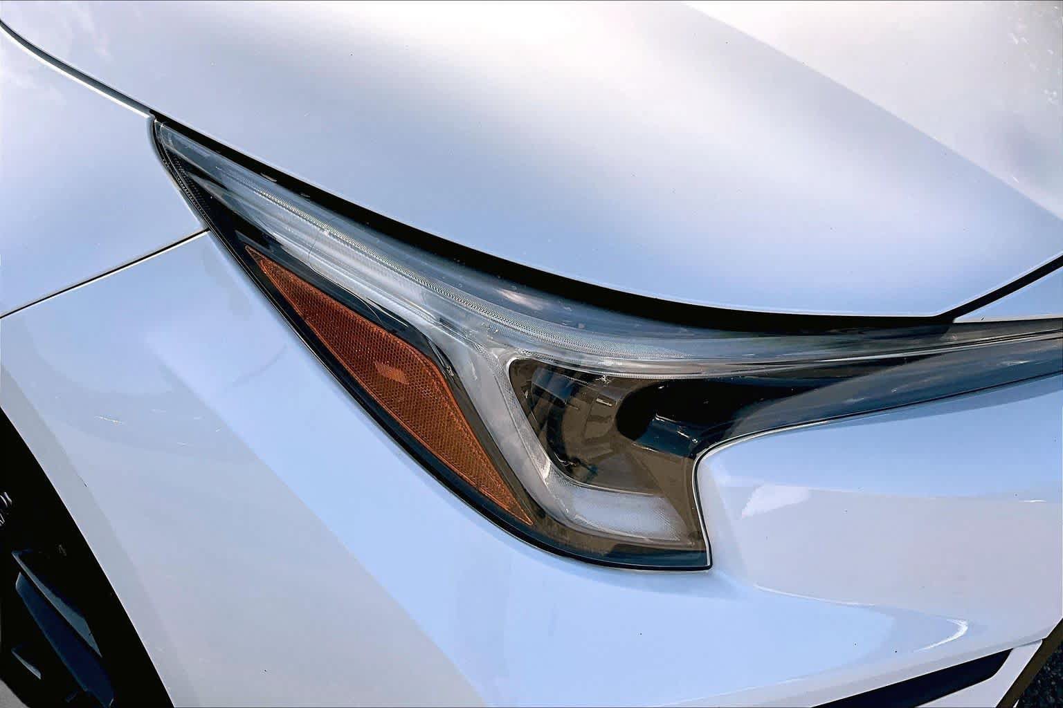 Certified 2024 Toyota Corolla SE w/ SE Premium Package FWD image 26