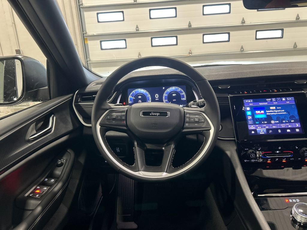 New 2026 Jeep Grand Cherokee L Laredo image 27