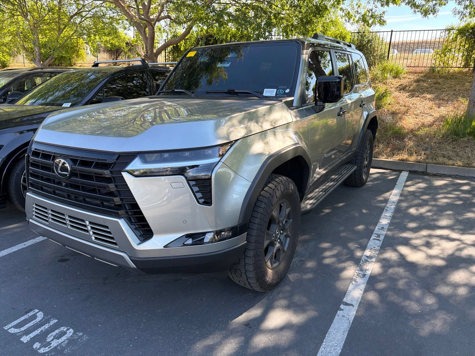 Used 2024 Lexus GX 550 AWD/4WD image 1