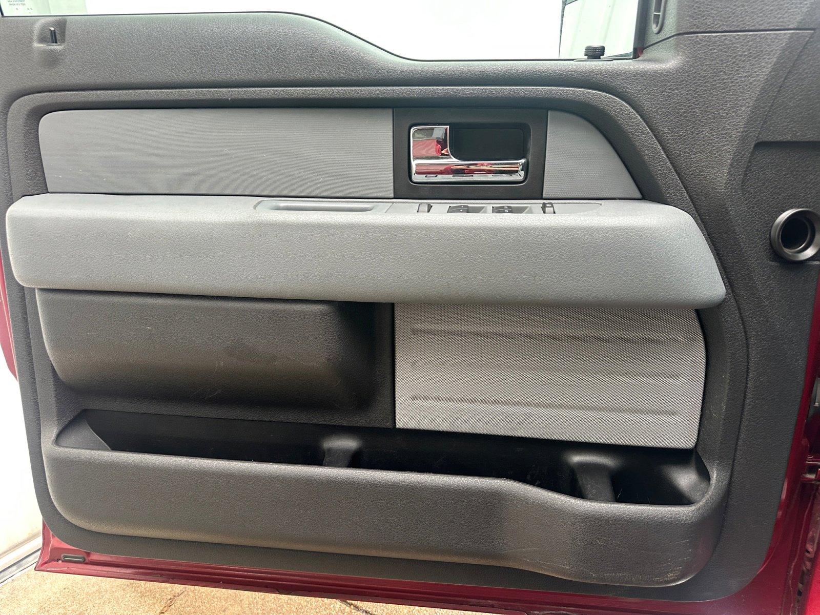 Used 2013 Ford F150 XLT w/ XLT Chrome Pkg AWD/4WD image 30