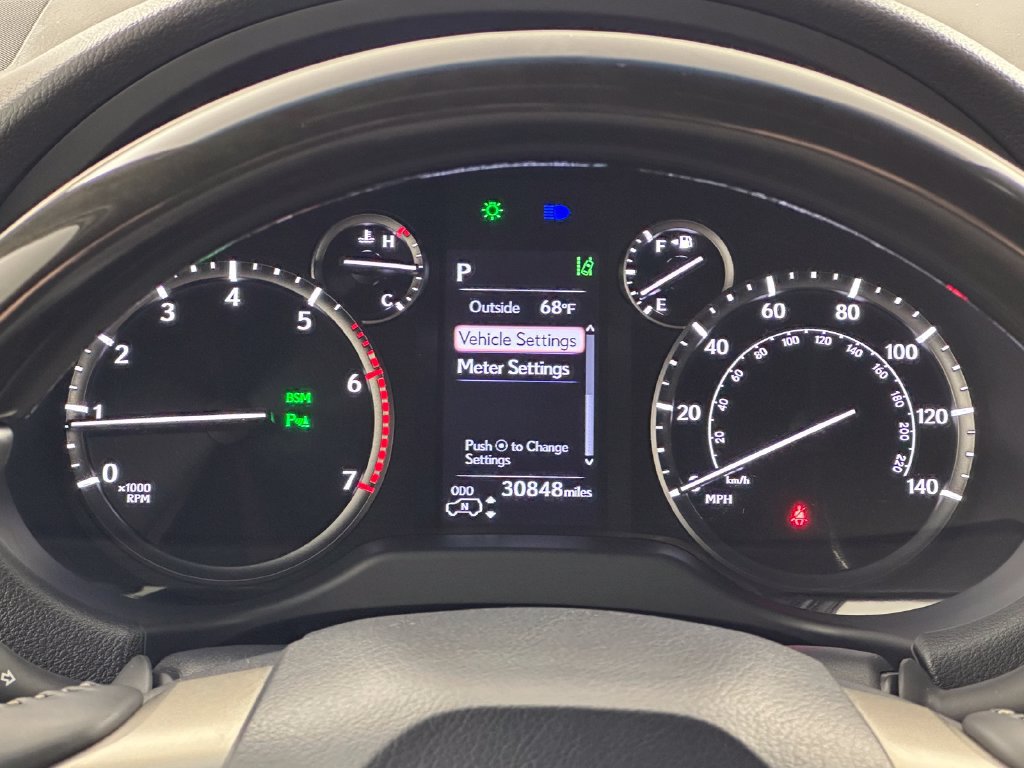 Used 2021 Lexus GX 460 Luxury w/ Accessory Package AWD/4WD image 35