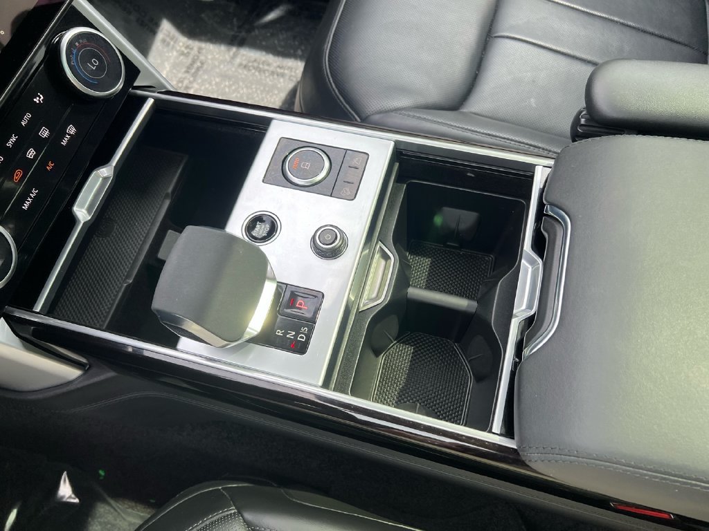 Used 2023 Land Rover Range Rover SE AWD/4WD image 19