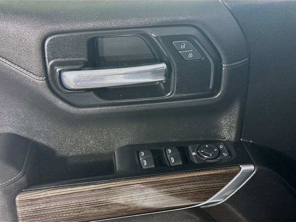 Used 2020 Chevrolet Silverado 1500 LT image 23