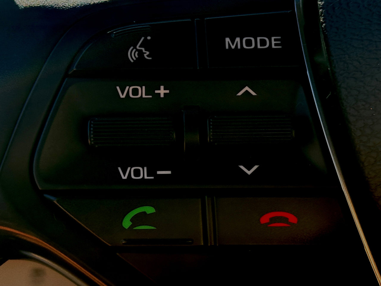 Used 2016 Hyundai Sonata Limited w/ Option Group 04 image 32