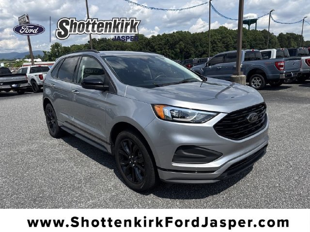 Used 2023 Ford Edge SE w/ Black Appearance Package AWD/4WD image 1