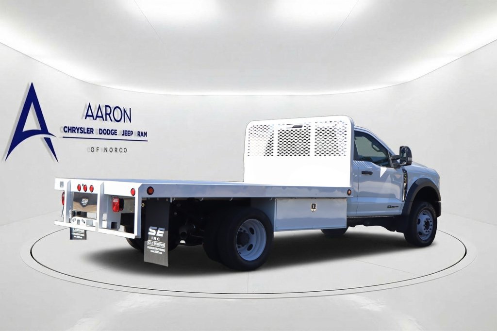 Used 2024 Ford F550 2WD Regular Cab Super Duty w/ XL Chrome Package image 4