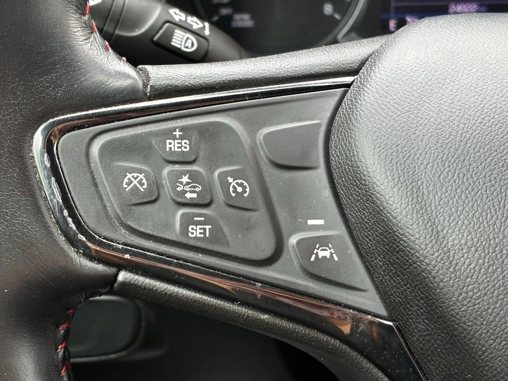 Used 2022 Chevrolet Equinox RS image 24