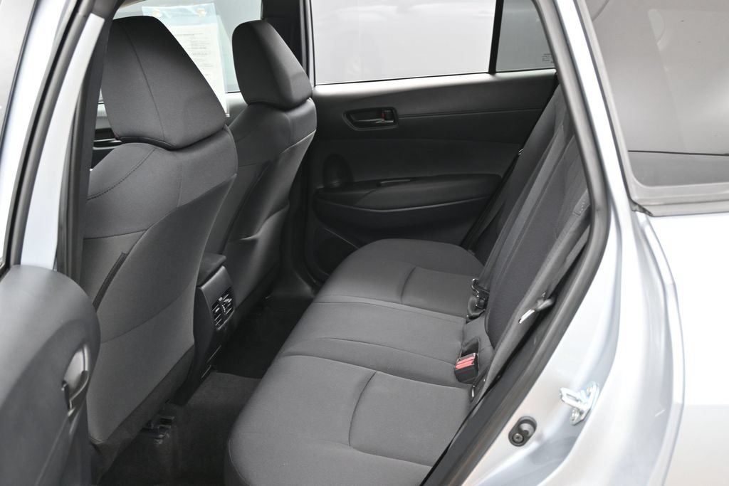 Used 2024 Toyota Corolla Cross LE AWD/4WD image 30