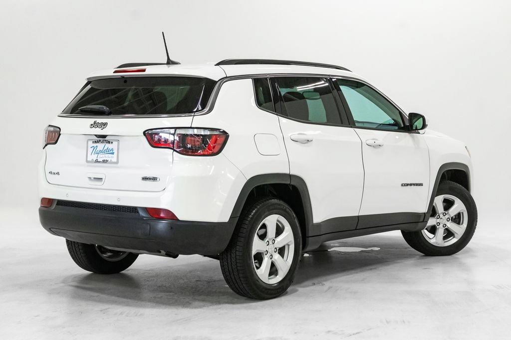 Used 2019 Jeep Compass Latitude w/ Popular Equipment Group AWD/4WD image 30