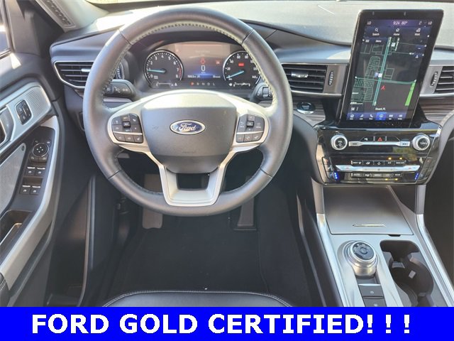 Used 2024 Ford Explorer Limited w/ Limited Technology Package image 5