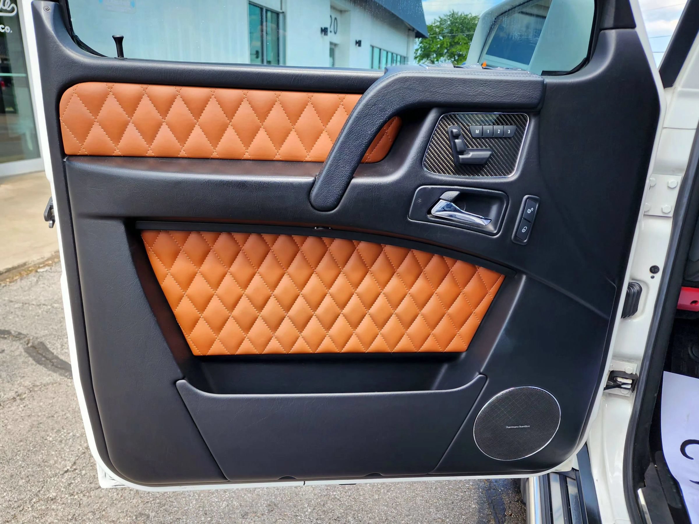 Used 2014 Mercedes-Benz G 63 AMG 4MATIC image 12