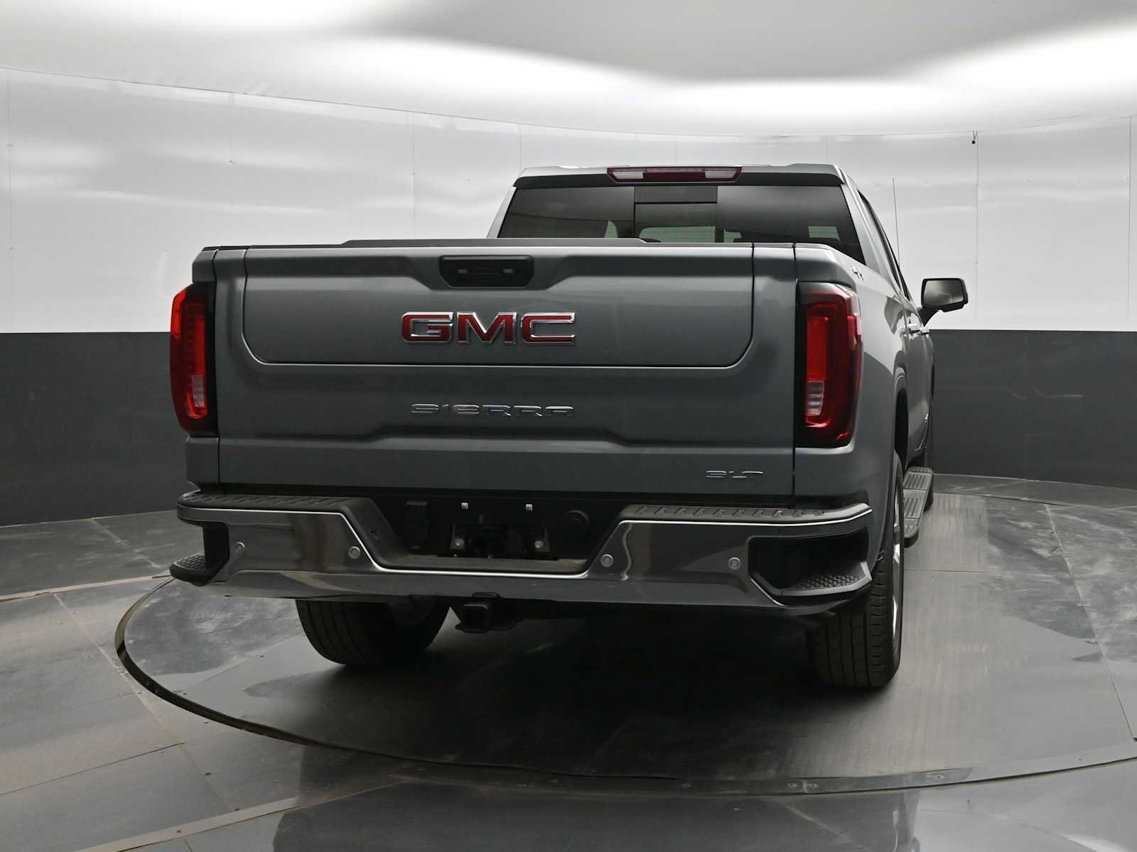 New 2026 GMC Sierra 1500 SLT w/ SLT Premium Plus Package AWD/4WD image 6