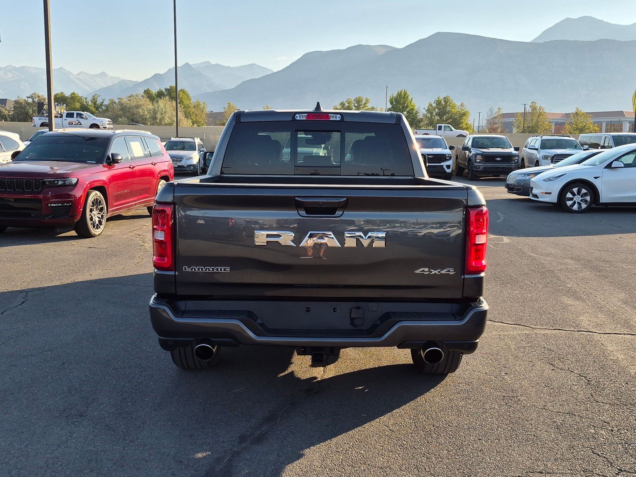 Used 2025 RAM 1500 Laramie w/ Sport Appearance Package AWD/4WD image 7
