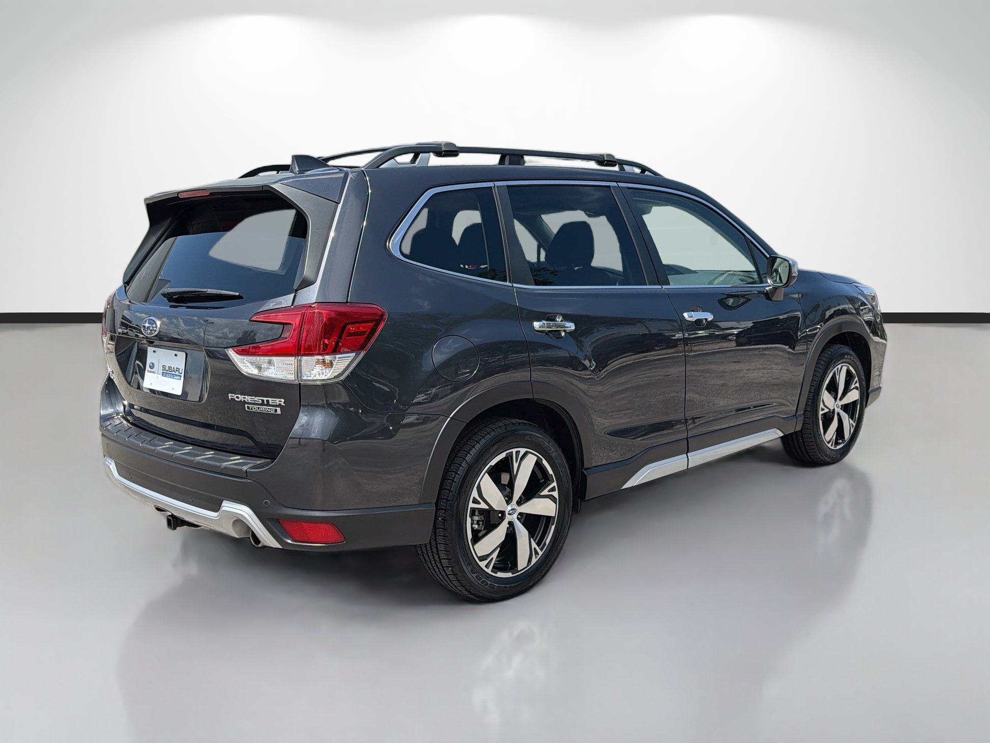 Used 2019 Subaru Forester Touring w/ Popular Package #3 AWD/4WD image 3