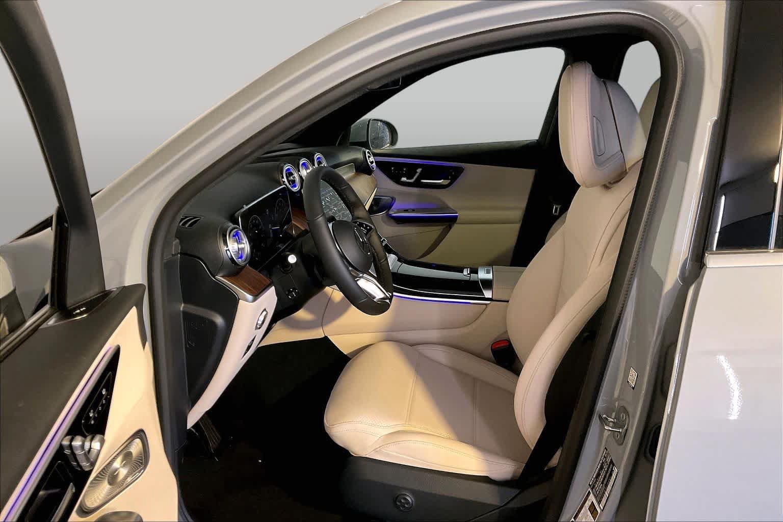 New 2027 Mercedes-Benz GLC 300 4MATIC image 13