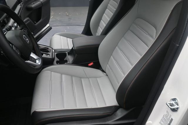 Used 2026 Honda CR-V Sport Touring image 18