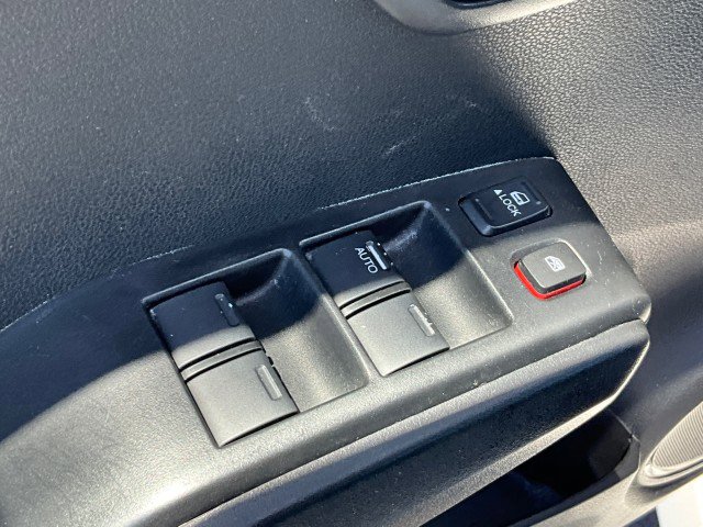 Used 2010 Honda Fit Sport image 20