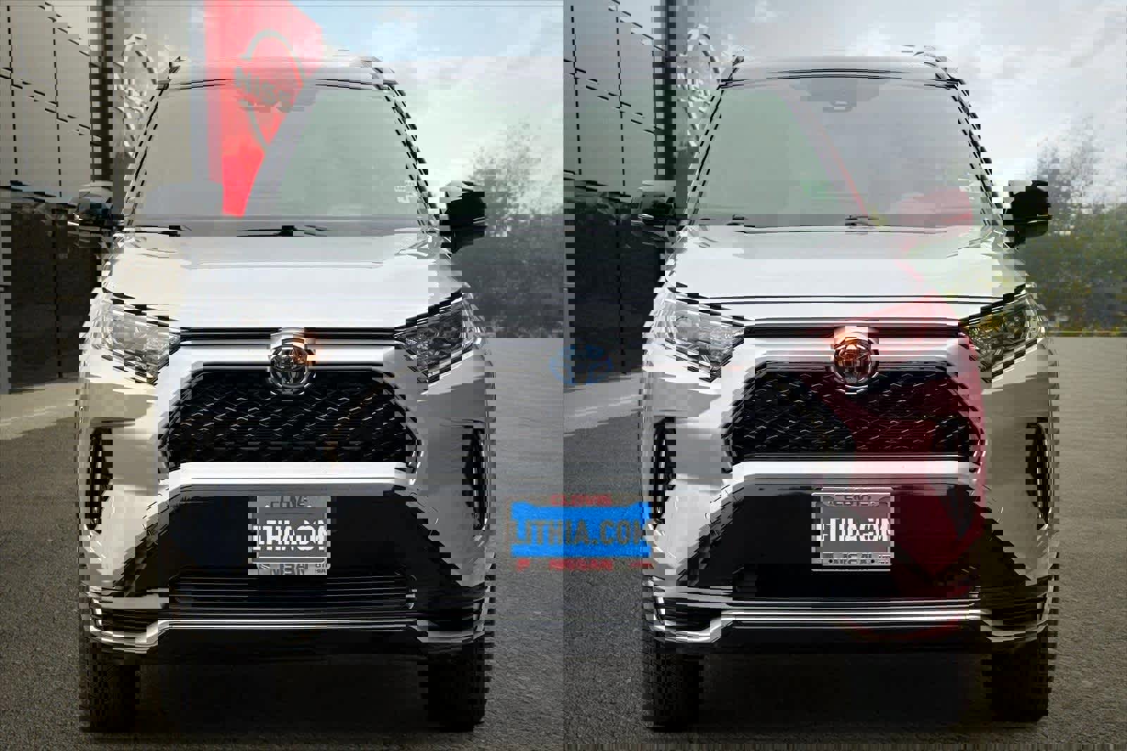 Used 2021 Toyota RAV4 XSE w/ Weather Package image 11