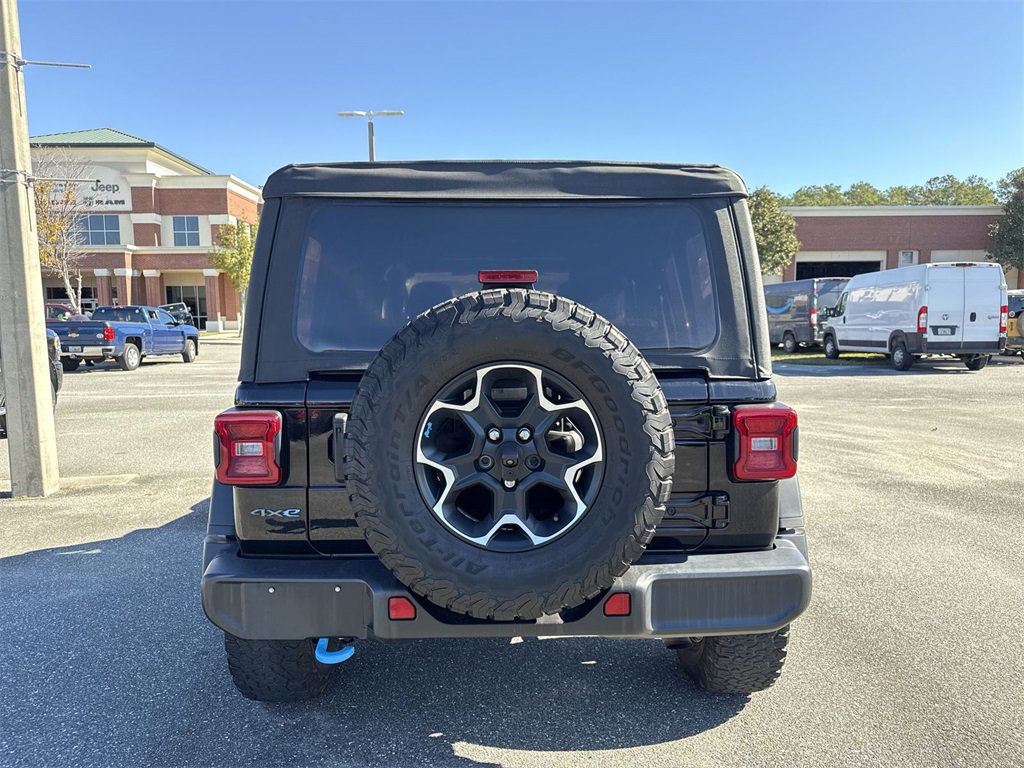 Used 2022 Jeep Wrangler Unlimited Rubicon 4xe w/ Cold Weather Group image 4