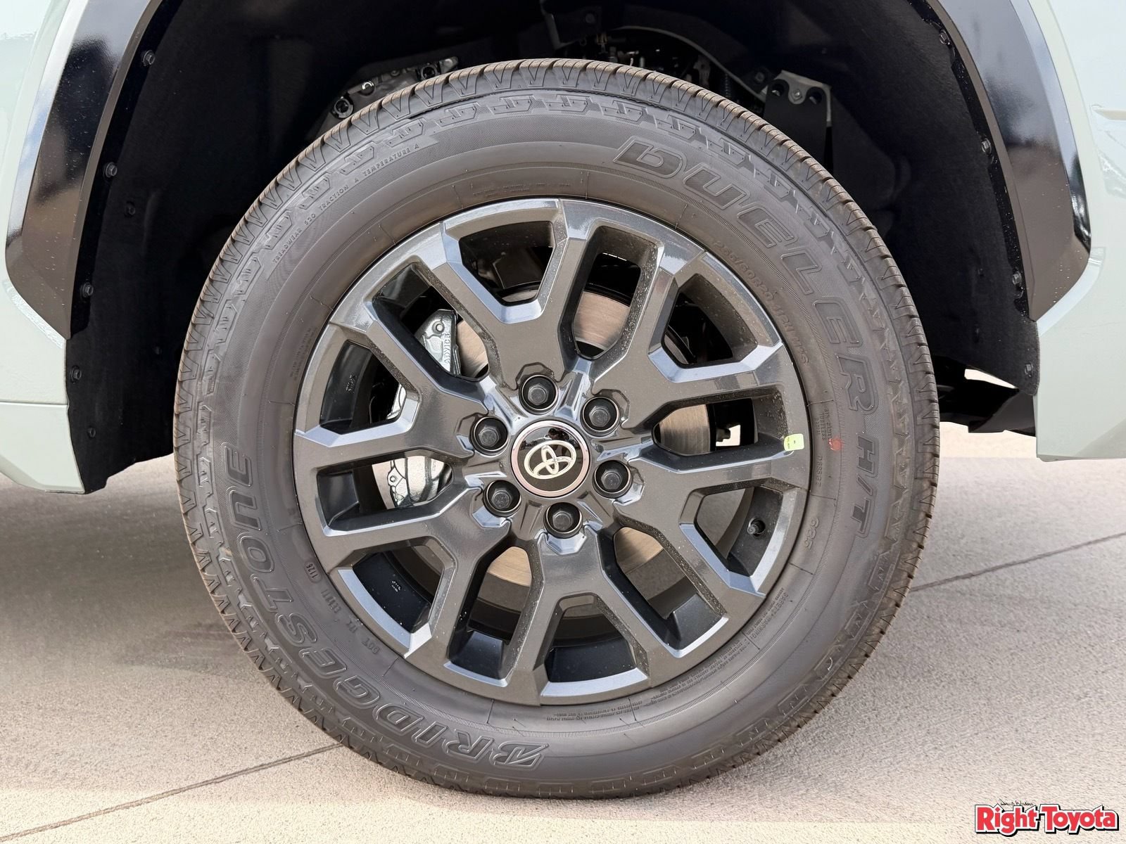 New 2026 Toyota Tundra Platinum AWD/4WD image 11