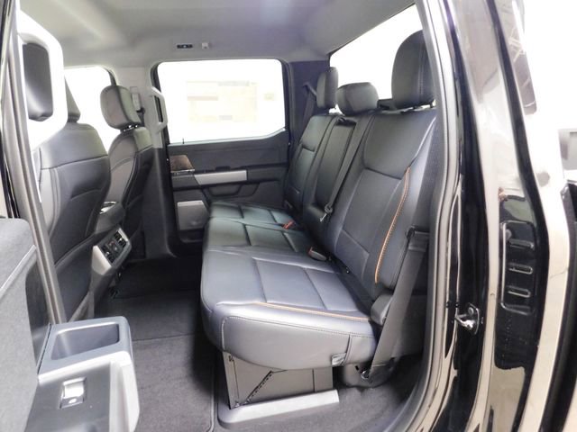 New 2026 Ford F250 Lariat w/ Black Appearance Package image 35