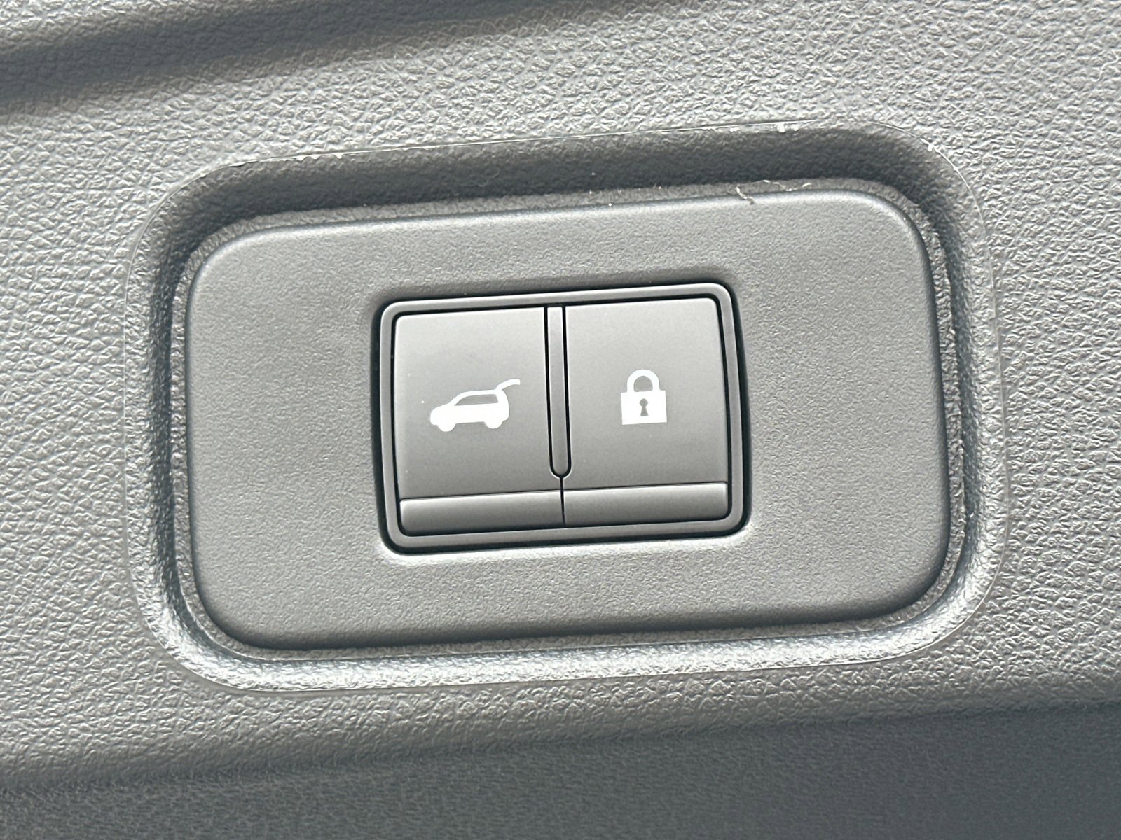 New 2025 Nissan Pathfinder Platinum w/ Cargo Package image 20