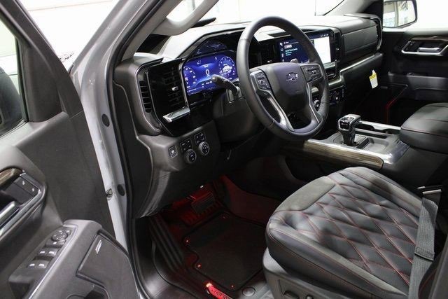 New 2025 Chevrolet Silverado 1500 RST image 2