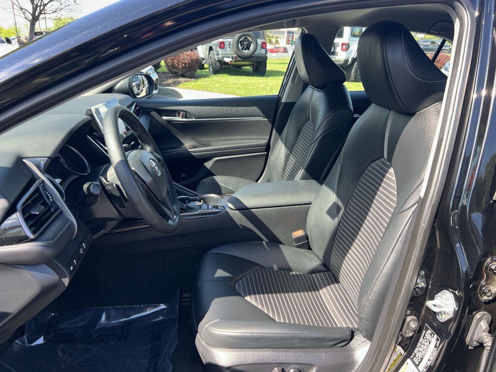 Used 2024 Toyota Camry SE AWD/4WD image 21