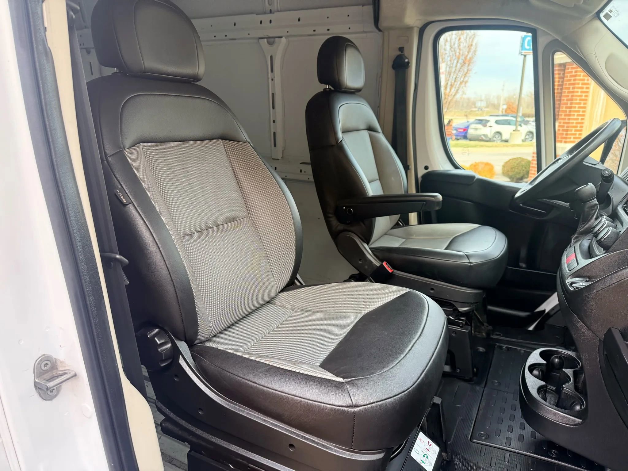 Used 2020 RAM ProMaster 1500 FWD image 28