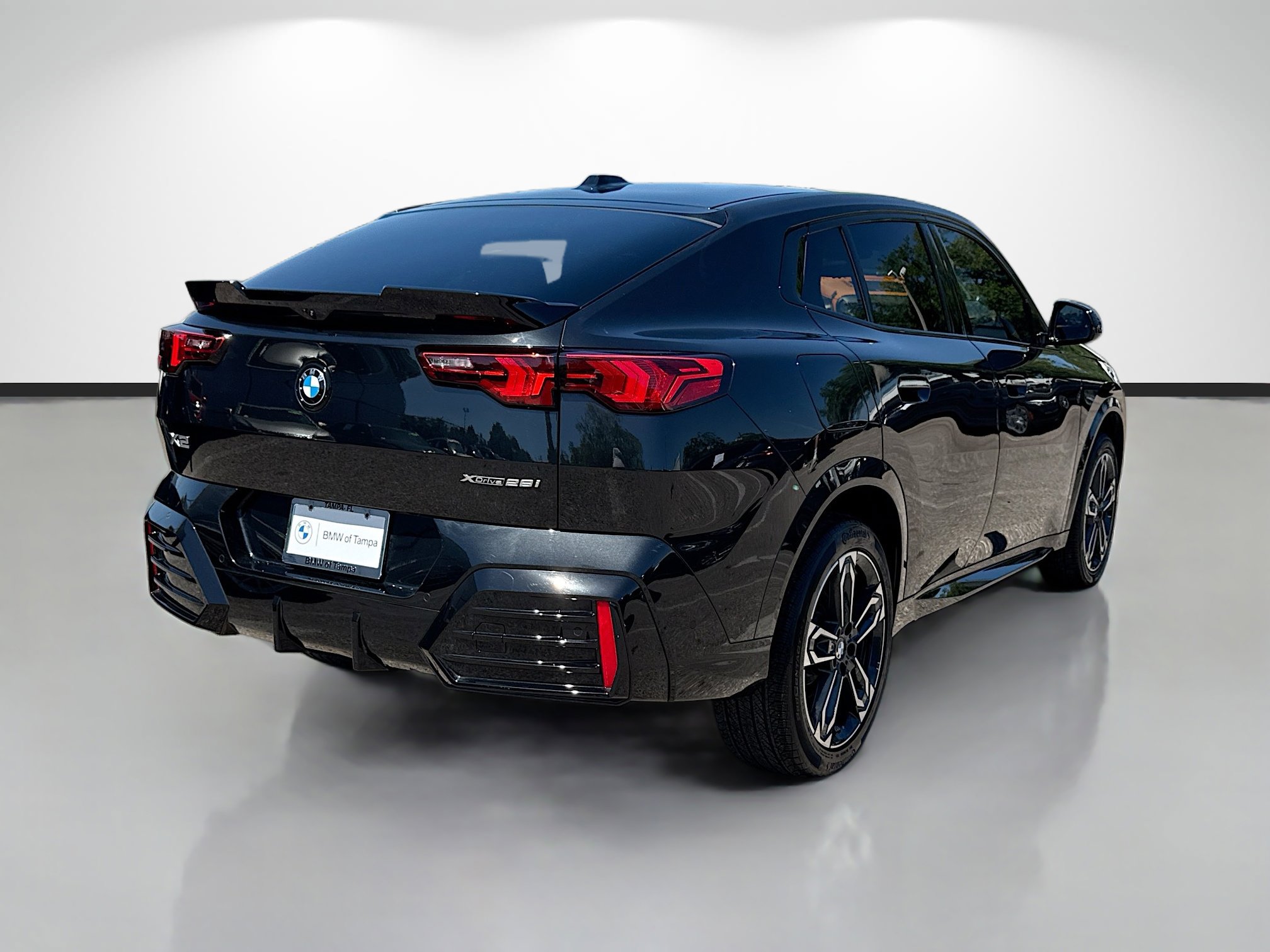 Used 2026 BMW X2 xDrive28i image 3