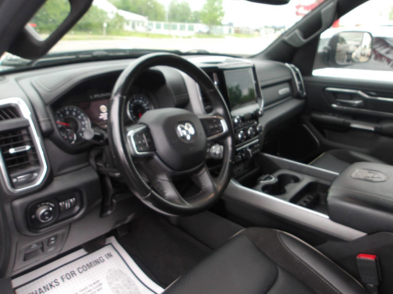 Used 2022 RAM 1500 Laramie w/ Sport Appearance Package AWD/4WD image 14