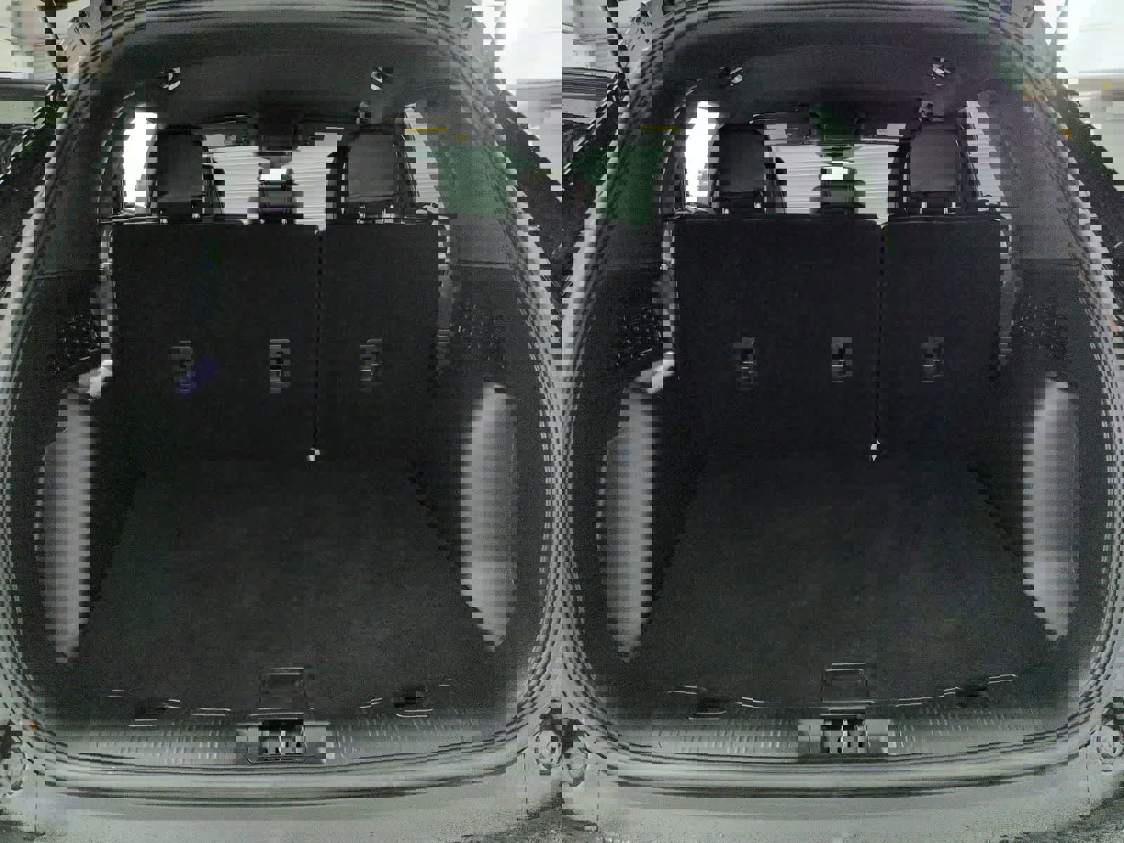 Used 2025 Ford Escape ST-Line image 32