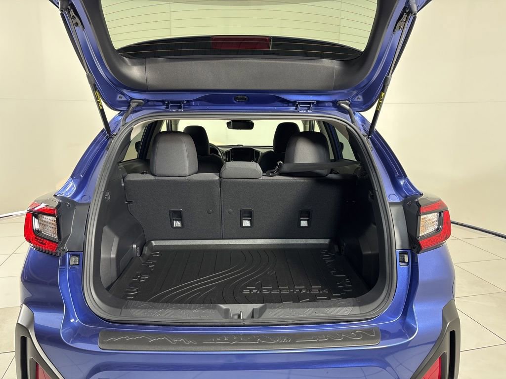 Used 2025 Subaru Crosstrek 2.0i Premium image 24