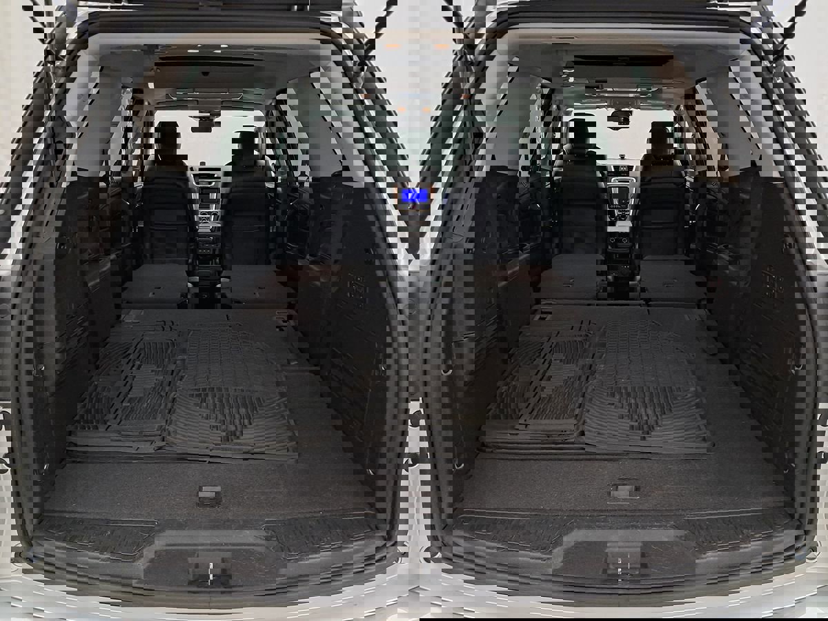 Used 2017 GMC Acadia Limited SLT image 31