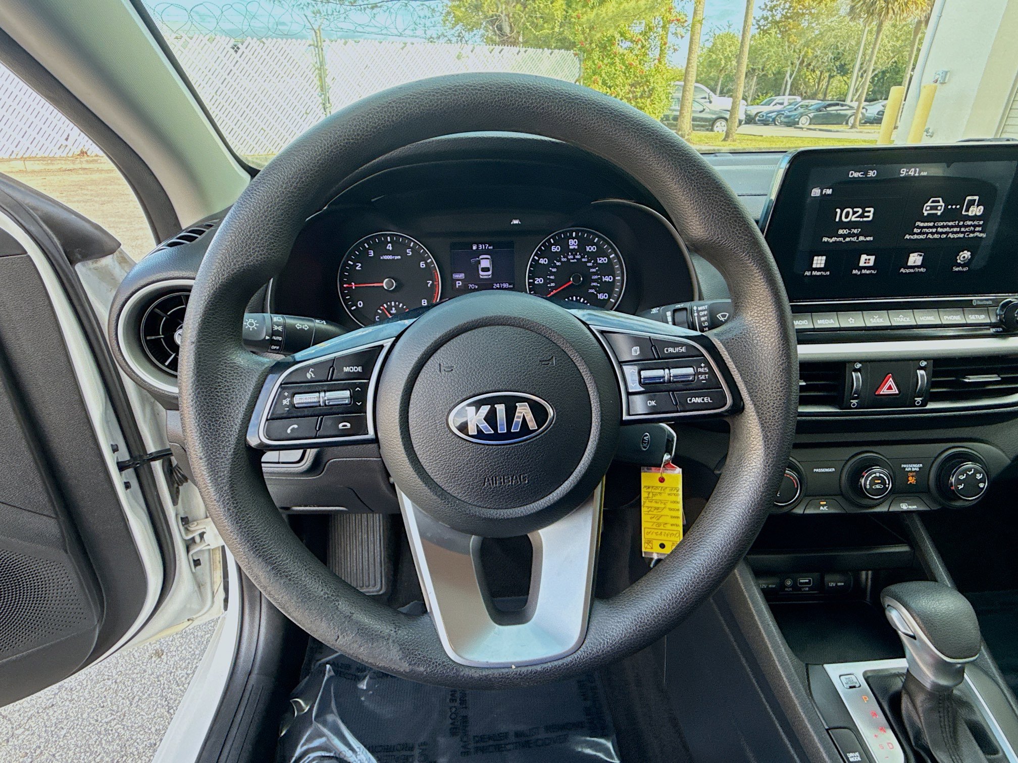 Used 2021 Kia Forte LXS image 8