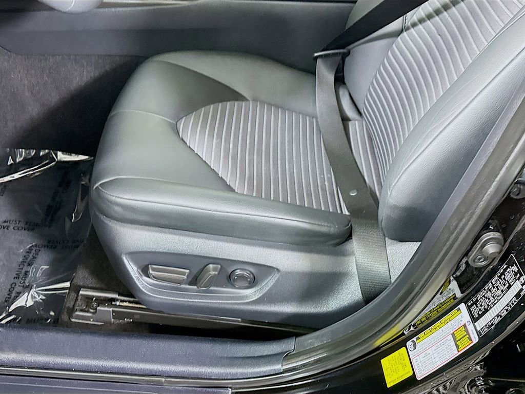 Certified 2024 Toyota Camry SE FWD image 23