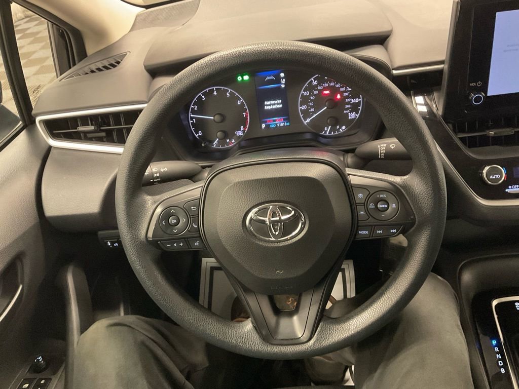 Used 2023 Toyota Corolla LE image 16