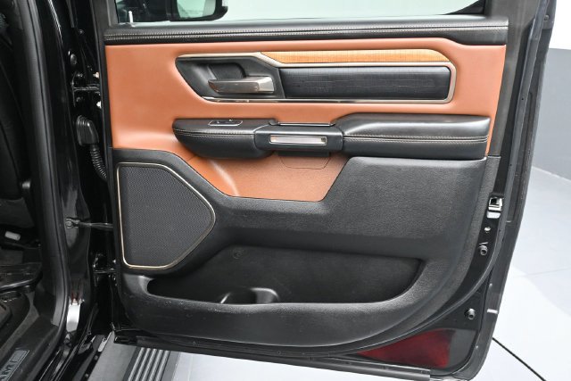 Used 2021 RAM 1500 Limited AWD/4WD image 13